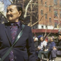 Asiaté budou největší imigrantskou skupinou v USA, nahradí Hispánce