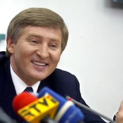 Body i ztráty ukrajinských oligarchů v čase války