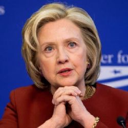 Clintonová je zcela zdravá, potvrdila její lékařka