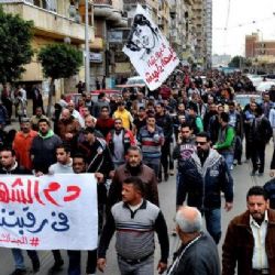 Čtvrté výročí revoluce v Egyptě, protesty si vyžádaly mrtvé