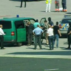 Dahlgren je v cele v Brně, na letišti ho české policii předala FBI