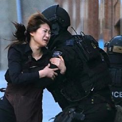 
Drama rukojmích v Sydney: Australská policie vyzývá ke klidu
