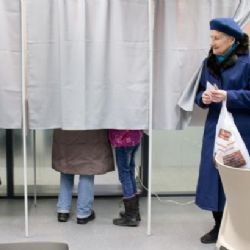 Estonsko povedou reformisté, proruští centristé u voleb propadli