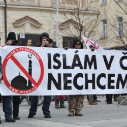 Evropané nechtějí přistěhovalce, Češi ani imigranty ze zemí EU