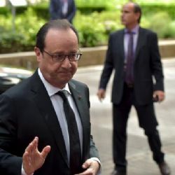 Hollande po atentátu u Lyonu: Nesmíme podlehnout strachu, musíme jednat