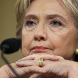 Hon na čarodějnice? Kongres griluje Clintonovou kvůli Benghází a e-mailům
