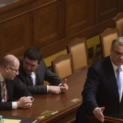 Koalici došla trpělivost s obstrukcemi, kvůli EET chce změnit jednací řád