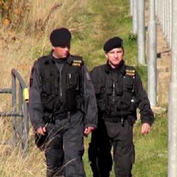 Kromě vojáků pošle Česko do Maďarska i padesát policistů