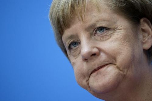 Foto: Merkelová: Nelze tolerovat, aby Němci snižovali hodnotu běženců