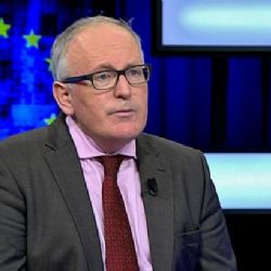 Místopředseda Evropské komise: Říkat „ne, ne, ne“ migrační problém nevyřeší