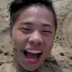 Mladí Vietnamci v Česku: příjmením Nguyen, životem Novák