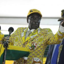 Mugabe dostal čínskou obdobu Nobelovy ceny míru
