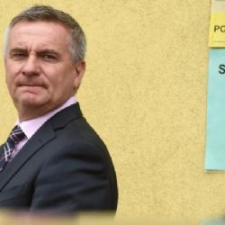 Mynář potvrdil, že nedostal prověrku. Zvažuje rozklad