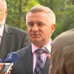 Mynářovi hrozí kvůli prověrce konec na Hradě, rozhodnutí ale ještě nečetl