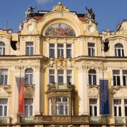 Na ministerstvo pro místní rozvoj přišla protikorupční policie, asi kvůli IT