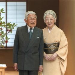 Nečekané střídání na chryzantémovém trůně: Japonský císař hodlá abdikovat
