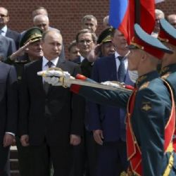 Nejsme hrozbou. Jednáme v sebeobraně, řekl Putin ke zbrojení