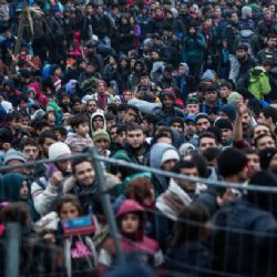 Němečtí kriminalisté sledují podezřelé migranty, může jít o teroristy