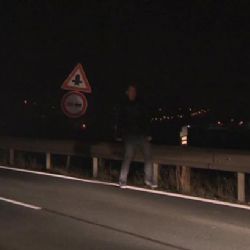 Neviditelní chodci na silnicích zůstávají, i když jim to zákon zakazuje