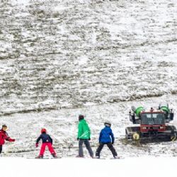 Po teplém Štědrém dnu přijde ochlazení, skiareály mohou zasněžovat