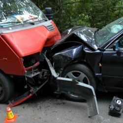 
Pojišťovny vs lovci nehod: Na drahé služby upozorní nové telefonní číslo

