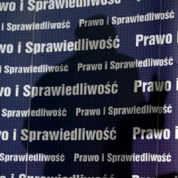 Poláci unavení úspěchem zřejmě po osmi letech odhlasují změnu