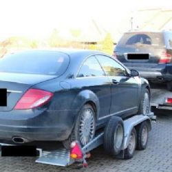 Policie obvinila obchodníky s elektronikou, měli stát připravit o 32 milionů
