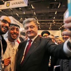 Porošenko prý dohodl v Emirátech dodávky zbraní pro Ukrajinu
