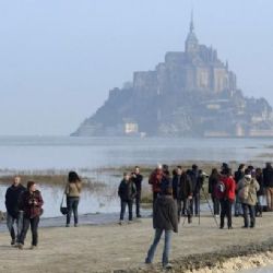 Příliv vysoký jako čtyřpatrový dům a z Mont Saint-Michel je opět ostrov