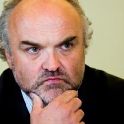 
Příspěvek pro ředitele? Jde o absurdní mediální kritiku, brání se Fajt
