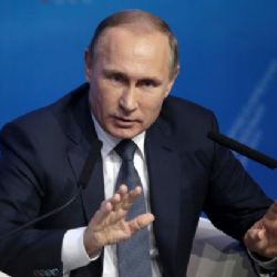 Řada myšlenek komunismu se Putinovi prý „dodnes líbí