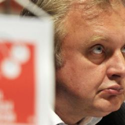 Ransdorf: Úspěšný poslanec zapojený do problémových kauz