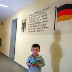 Řecko čelí rekordní uprchlické vlně, Berlín chystá masivní deportace