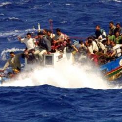 Rozdělování migrantů bude dobrovolné, kvóty po bouřlivé diskusi padly