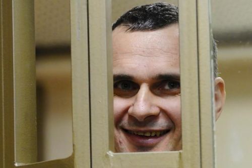 Foto: Ruský soud poslal ukrajinského režiséra Sencova na 20 let za mříže