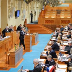 Sedm poslanců z Plzeňského kraje končí ve Sněmovně, musí hledat práci