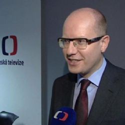 Sobotka dává svému kabinetu dvojku, změny nechystá