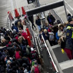 Švédsko kvůli přílivu migrantů dále zpřísnilo hraniční kontroly