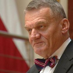 Svobodu nevydávejte, doporučuje výbor poslancům