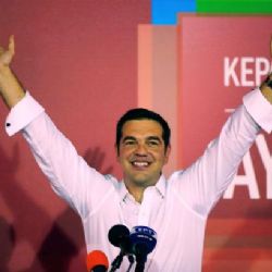 Syriza vyhrála řecké volby, Tsipras již domluvil staronovou koalici