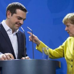 Tsipras nevyloučil demisi, pokud lidé řeknou věřitelům své 