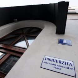 
UJAK nedostala akreditaci pro obor, který má dovzdělat učitele
