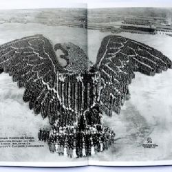 Umění a propaganda: Arthur Mole je mistr živoucí fotografie