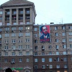 USA protestují proti ruskému plakátu Obamy s nápisem „Killer“