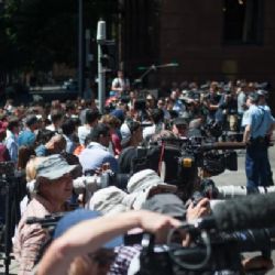 
Útok v Sydney očima svědků: Nejistota a zděšení rukojmí
