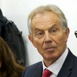 Včera agresor, dnes spojenec: Blair radí Srbsku, jak vládnout