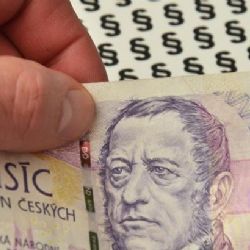 Vláda souhlasí s omezením darů pro politické strany na tři miliony