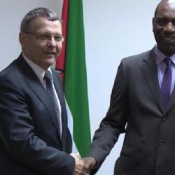 Zaorálek v Mozambiku. Restartuje vztahy Česka s 