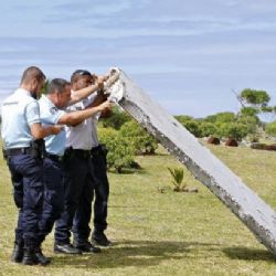 Zlom v pátrání po MH370? Trosky na Réunionu jsou ze stejného typu stroje