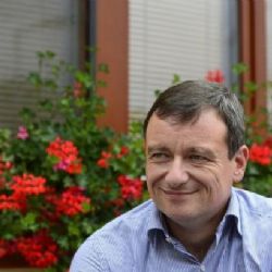 Znalec přezkoumá zdravotní stav Ratha, žalobce zvažuje vazbu